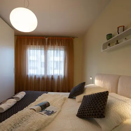 Apartment Caboto *